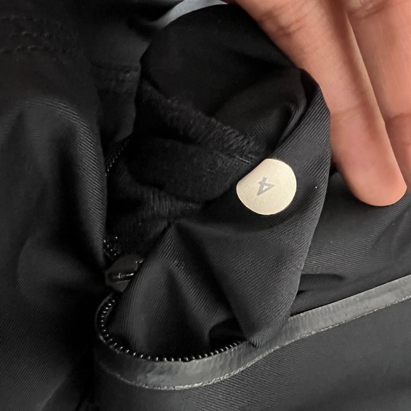 Lululemon Right as Rain Sweat Life Jacket Coat Windbreaker Long Nylon Black - Picture 4 of 6